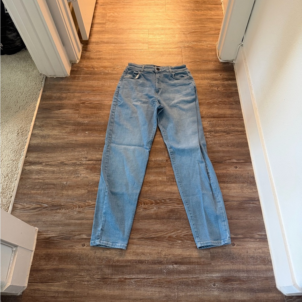 Skinny Medium Wash Fit Jeans